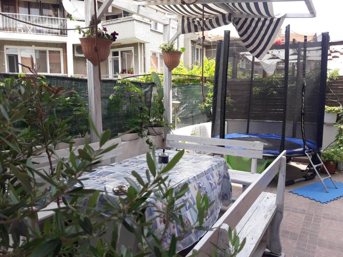 Morska Zvezda Guest House Pomorie Eksteriør bilde